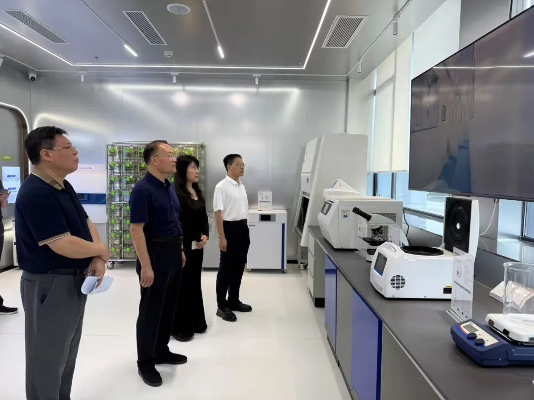 广州市人大常委会、枣庄市人大常委会等领导一行莅临中博科技调研交流
